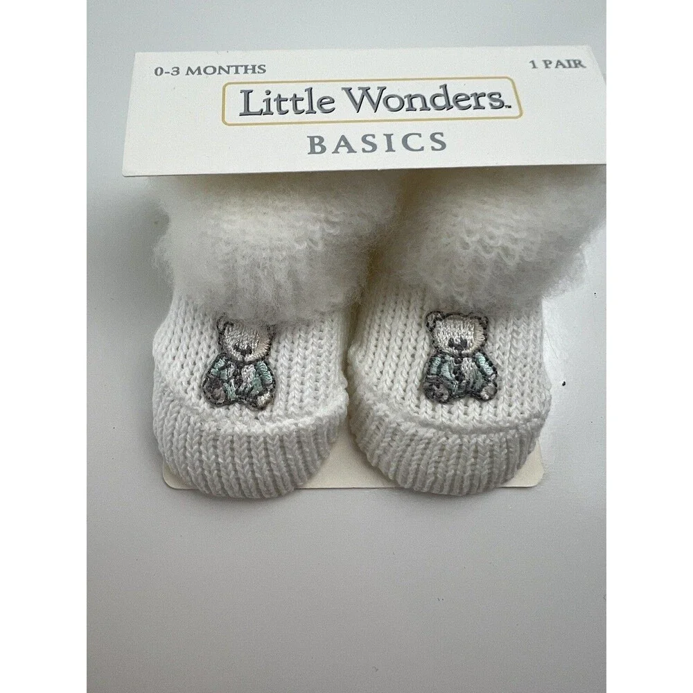 NEW Little Wonders Basics 0-3 Months Bootie Socks Bear Patch Baby Shower Gift